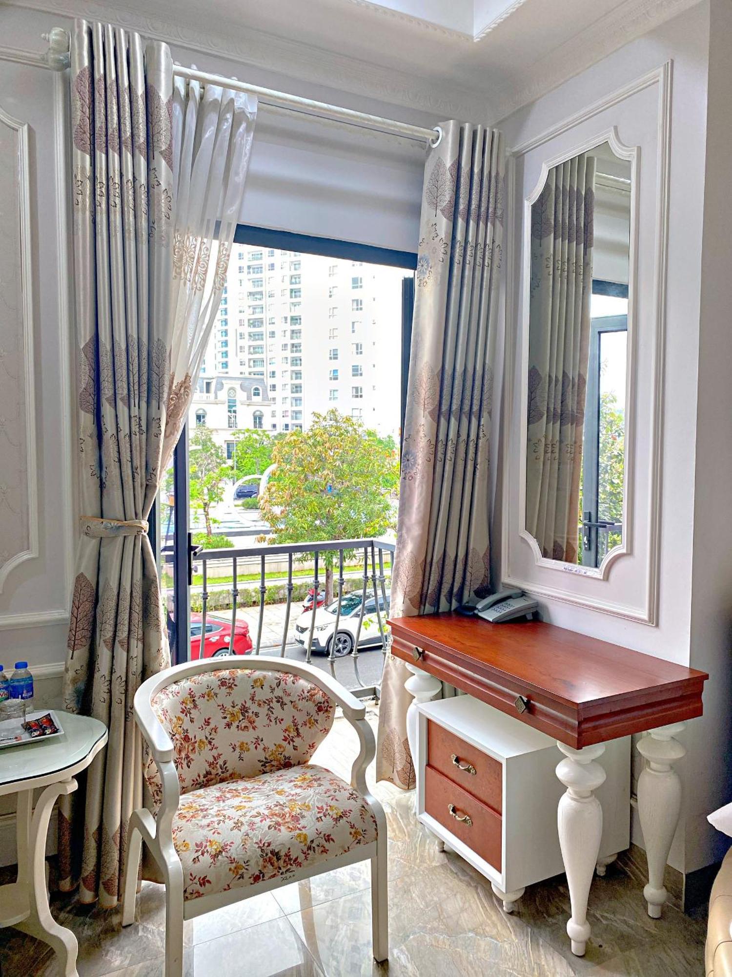 Blue Diamond Hotel Ha Long Exterior foto